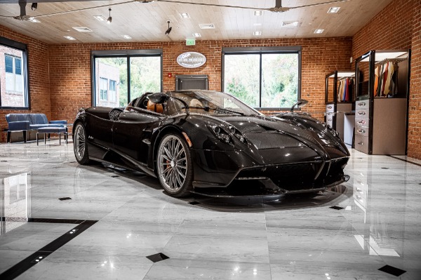 Used 2017 Pagani Huayra Roadster Roadster for sale Sold at Bentley Greenwich in Greenwich CT 06830 3