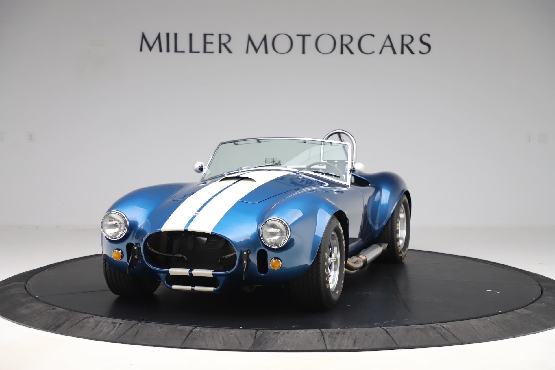 Used 1965 Ford Cobra CSX for sale Sold at Bentley Greenwich in Greenwich CT 06830 1