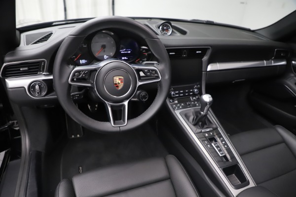 Used 2017 Porsche 911 Carrera 4S for sale Sold at Bentley Greenwich in Greenwich CT 06830 18