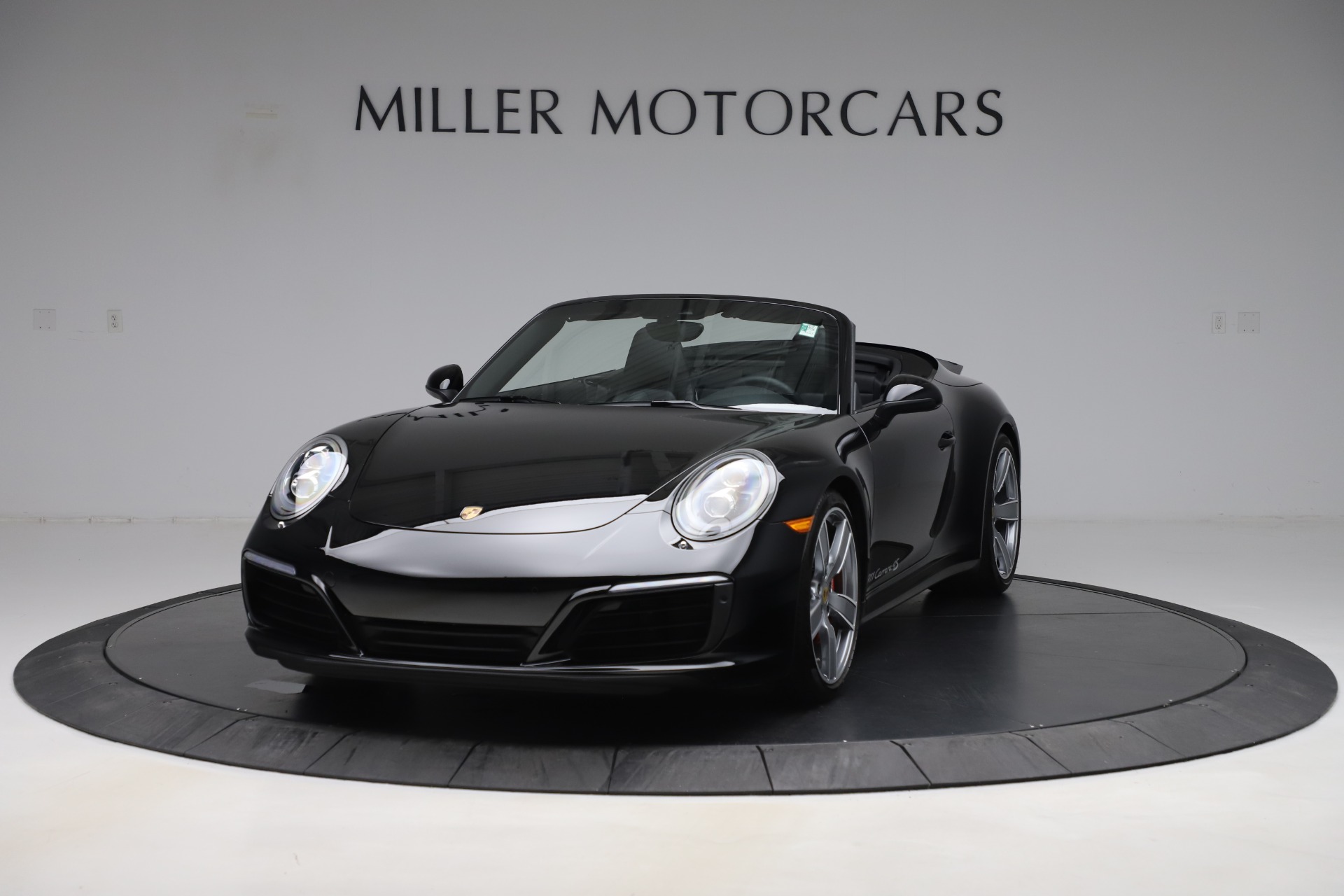 Pre-Owned 2017 Porsche 911 Carrera 4S For Sale (Special Pricing) | Bentley Greenwich Stock #F1915A Pre-Owned 2017 Porsche 911 Carrera 4S For Sale (Special Pricing) | Bentley Greenwich Stock #F1915A