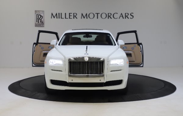 Used 2015 Rolls-Royce Ghost for sale Sold at Bentley Greenwich in Greenwich CT 06830 13