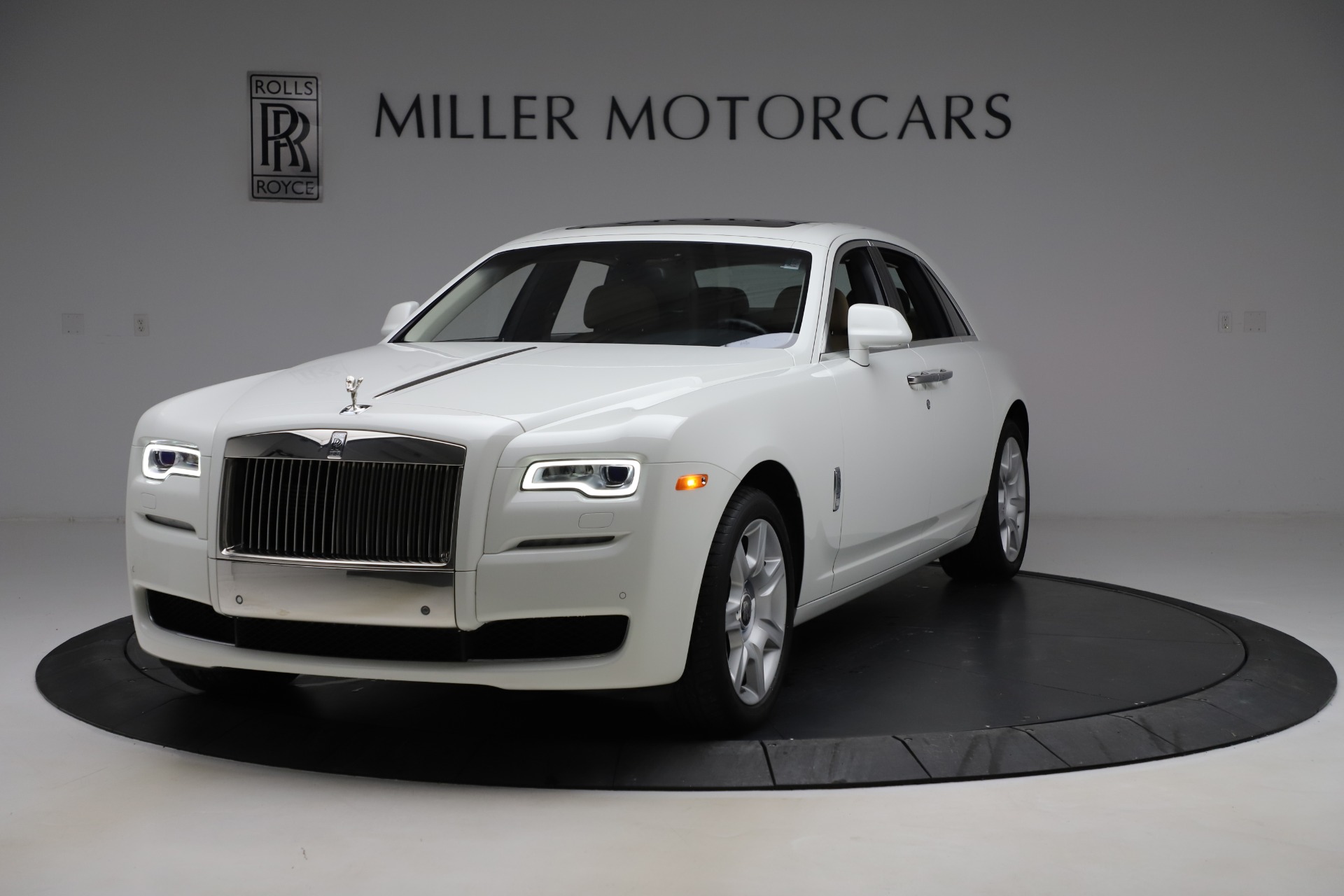 Used 2015 Rolls-Royce Ghost for sale Sold at Bentley Greenwich in Greenwich CT 06830 1