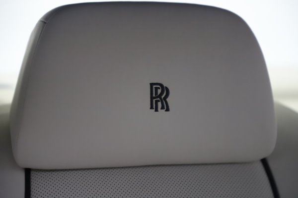 Used 2016 Rolls-Royce Wraith for sale Sold at Bentley Greenwich in Greenwich CT 06830 15