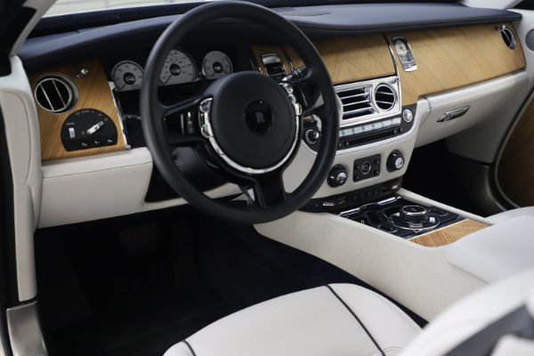 Used 2016 Rolls-Royce Wraith for sale Sold at Bentley Greenwich in Greenwich CT 06830 16