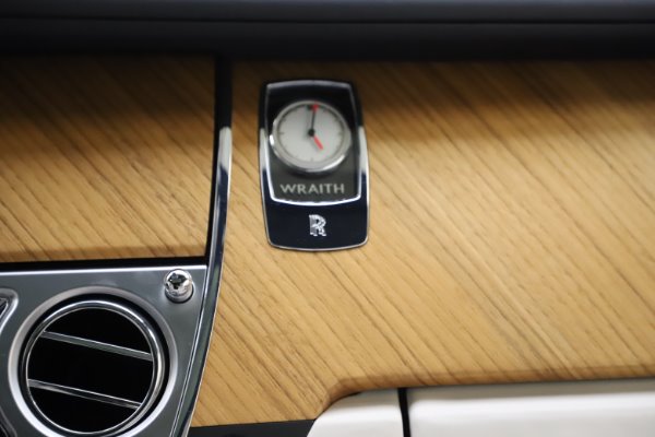 Used 2016 Rolls-Royce Wraith for sale Sold at Bentley Greenwich in Greenwich CT 06830 19