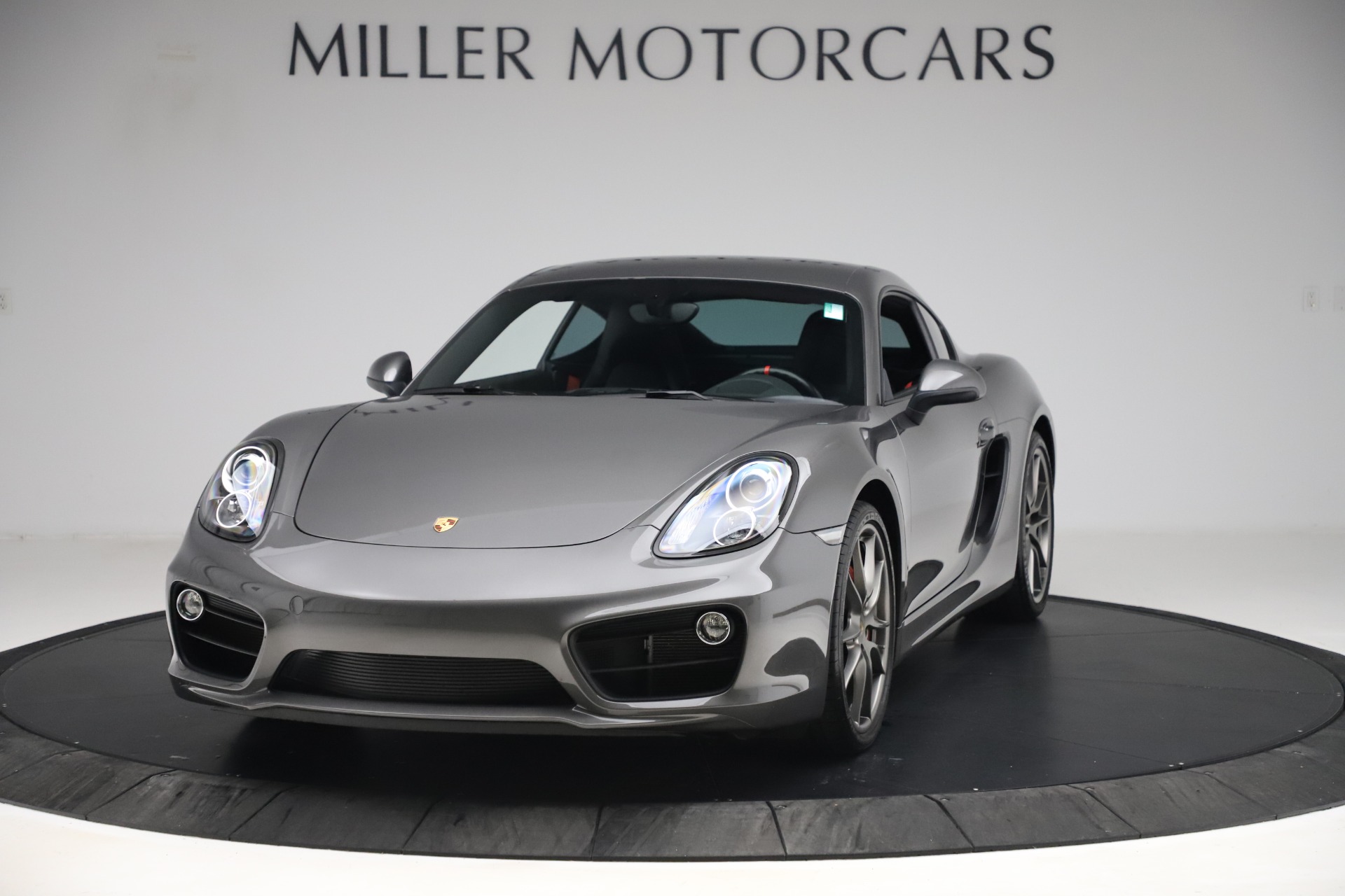 Used 2015 Porsche Cayman S for sale Sold at Bentley Greenwich in Greenwich CT 06830 1