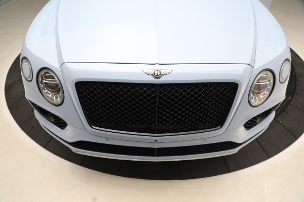 Used 2020 Bentley Bentayga V8 for sale $129,900 at Bentley Greenwich in Greenwich CT 06830 22
