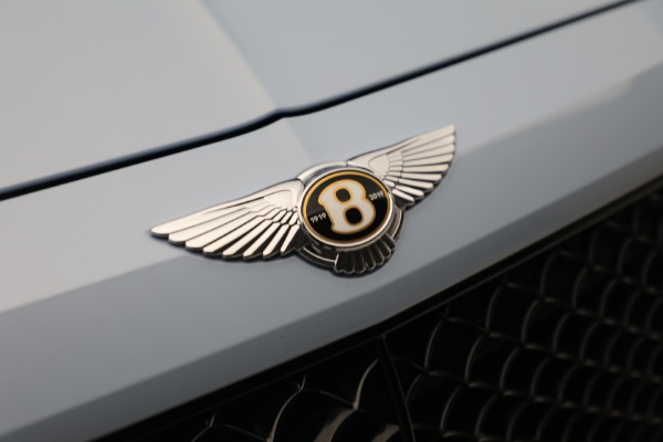 Used 2020 Bentley Bentayga V8 for sale $129,900 at Bentley Greenwich in Greenwich CT 06830 24