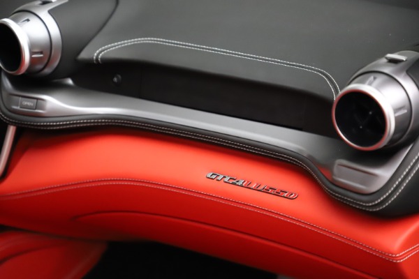Used 2019 Ferrari GTC4Lusso for sale Sold at Bentley Greenwich in Greenwich CT 06830 23