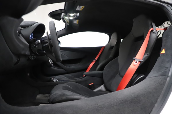 Used 2019 McLaren 600LT Coupe for sale $219,900 at Bentley Greenwich in Greenwich CT 06830 17