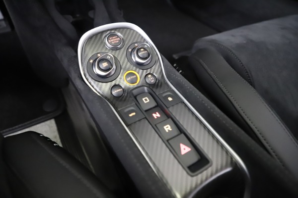Used 2019 McLaren 600LT Coupe for sale $219,900 at Bentley Greenwich in Greenwich CT 06830 21