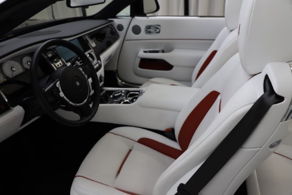 Used 2016 Rolls-Royce Dawn for sale $239,900 at Bentley Greenwich in Greenwich CT 06830 18