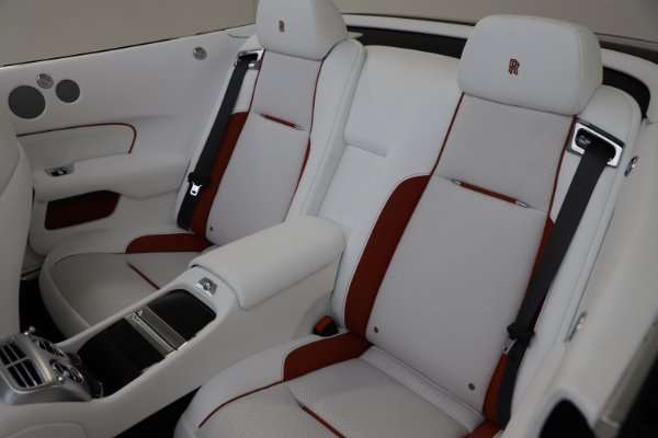 Used 2016 Rolls-Royce Dawn for sale $239,900 at Bentley Greenwich in Greenwich CT 06830 20