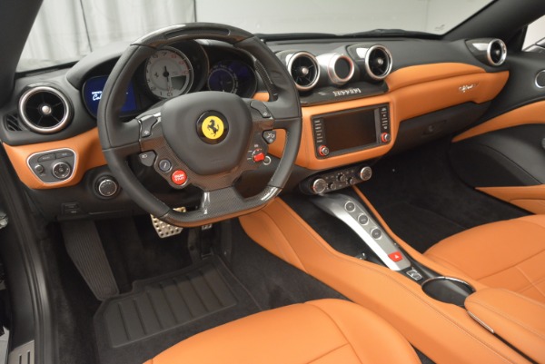 Used 2016 Ferrari California T for sale Sold at Bentley Greenwich in Greenwich CT 06830 17