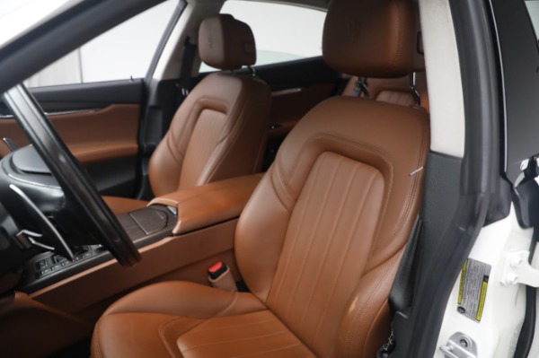 Used 2019 Maserati Quattroporte S Q4 for sale $51,900 at Bentley Greenwich in Greenwich CT 06830 18
