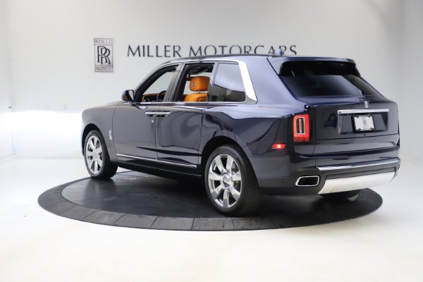 Used 2019 Rolls-Royce Cullinan for sale Sold at Bentley Greenwich in Greenwich CT 06830 4