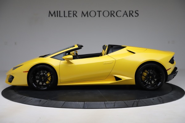 Used 2018 Lamborghini Huracan LP 580-2 Spyder for sale Sold at Bentley Greenwich in Greenwich CT 06830 3