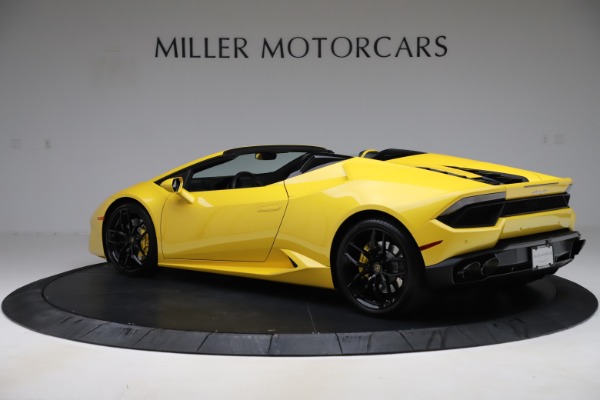 Used 2018 Lamborghini Huracan LP 580-2 Spyder for sale Sold at Bentley Greenwich in Greenwich CT 06830 4