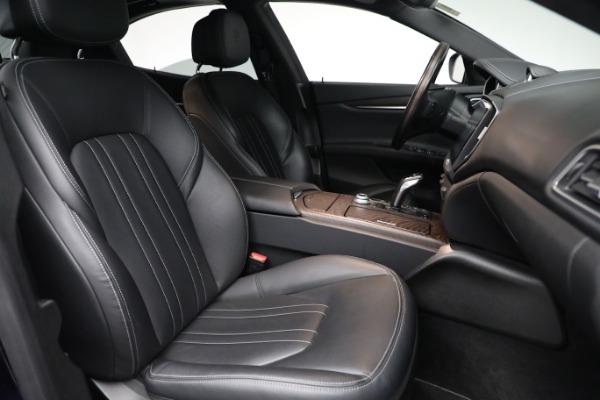 Used 2019 Maserati Ghibli S Q4 for sale $56,900 at Bentley Greenwich in Greenwich CT 06830 17