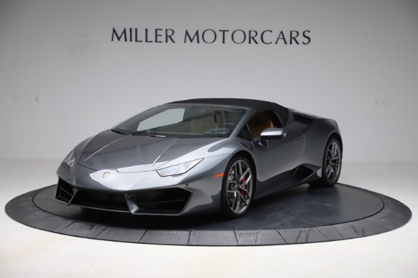 Used 2018 Lamborghini Huracan LP 580-2 Spyder for sale Sold at Bentley Greenwich in Greenwich CT 06830 13