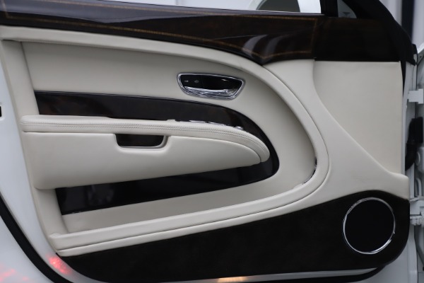 Used 2016 Bentley Mulsanne for sale Sold at Bentley Greenwich in Greenwich CT 06830 16