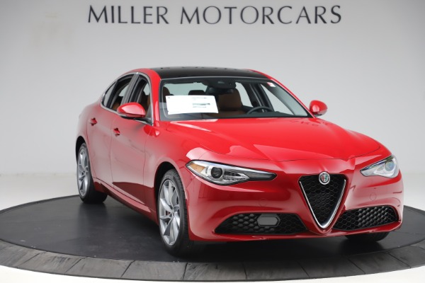 New 2020 Alfa Romeo Giulia Q4 for sale Sold at Bentley Greenwich in Greenwich CT 06830 11