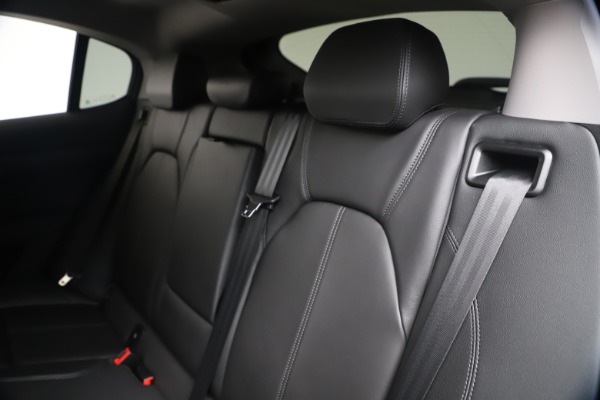 New 2020 Alfa Romeo Stelvio Q4 for sale $49,240 at Bentley Greenwich in Greenwich CT 06830 18