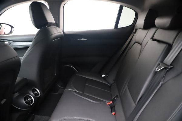 New 2020 Alfa Romeo Stelvio Q4 for sale $49,240 at Bentley Greenwich in Greenwich CT 06830 19