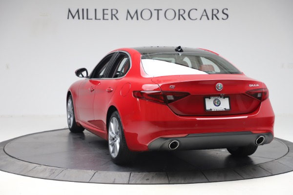 New 2020 Alfa Romeo Giulia Q4 for sale Sold at Bentley Greenwich in Greenwich CT 06830 5