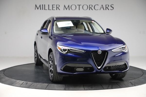 New 2020 Alfa Romeo Stelvio Ti Lusso Q4 for sale Sold at Bentley Greenwich in Greenwich CT 06830 11