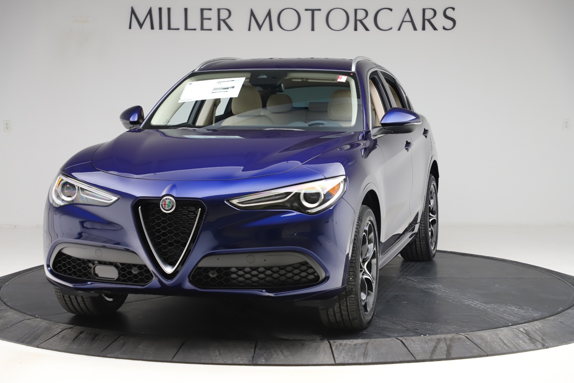 New 2020 Alfa Romeo Stelvio Ti Lusso Q4 for sale Sold at Bentley Greenwich in Greenwich CT 06830 1