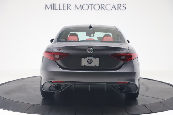 New 2020 Alfa Romeo Giulia Ti Sport Q4 for sale Sold at Bentley Greenwich in Greenwich CT 06830 6