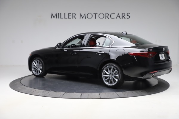 New 2020 Alfa Romeo Giulia Q4 for sale $45,740 at Bentley Greenwich in Greenwich CT 06830 4