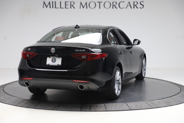 New 2020 Alfa Romeo Giulia Q4 for sale $45,740 at Bentley Greenwich in Greenwich CT 06830 7