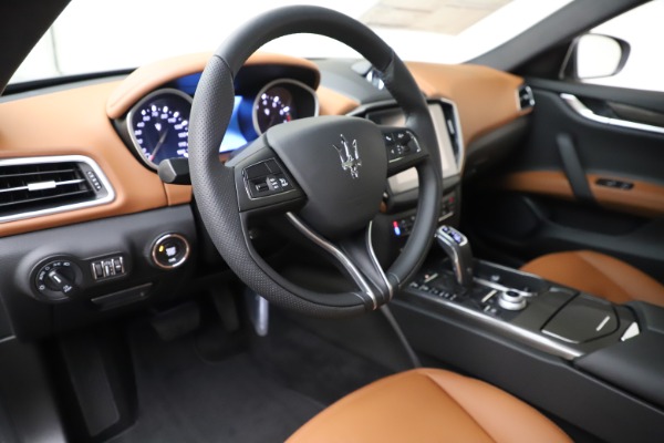 New 2020 Maserati Ghibli S Q4 for sale Sold at Bentley Greenwich in Greenwich CT 06830 13