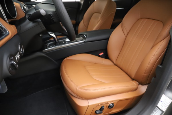 New 2020 Maserati Ghibli S Q4 for sale Sold at Bentley Greenwich in Greenwich CT 06830 15