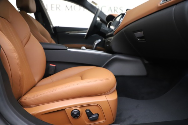 New 2020 Maserati Ghibli S Q4 for sale Sold at Bentley Greenwich in Greenwich CT 06830 23
