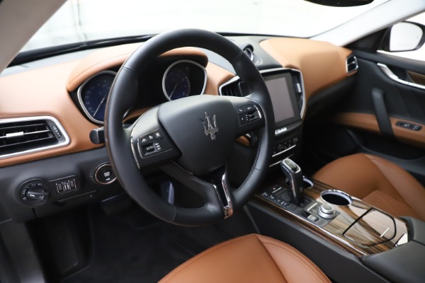 New 2020 Maserati Ghibli S Q4 GranLusso for sale Sold at Bentley Greenwich in Greenwich CT 06830 13