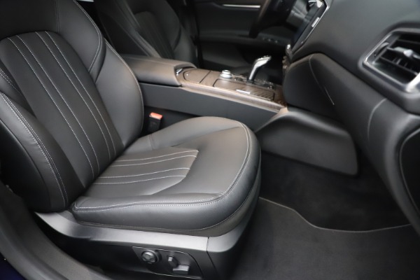 New 2019 Maserati Ghibli S Q4 for sale Sold at Bentley Greenwich in Greenwich CT 06830 24
