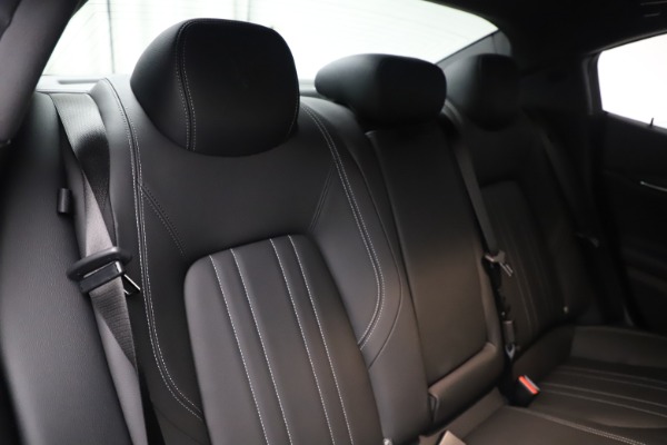New 2019 Maserati Ghibli S Q4 for sale Sold at Bentley Greenwich in Greenwich CT 06830 26