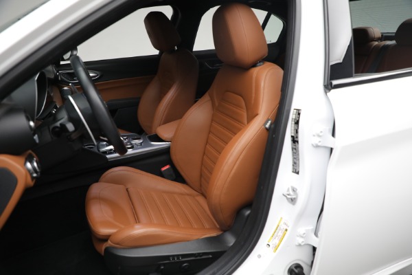 Used 2020 Alfa Romeo Giulia Ti Sport for sale Sold at Bentley Greenwich in Greenwich CT 06830 23