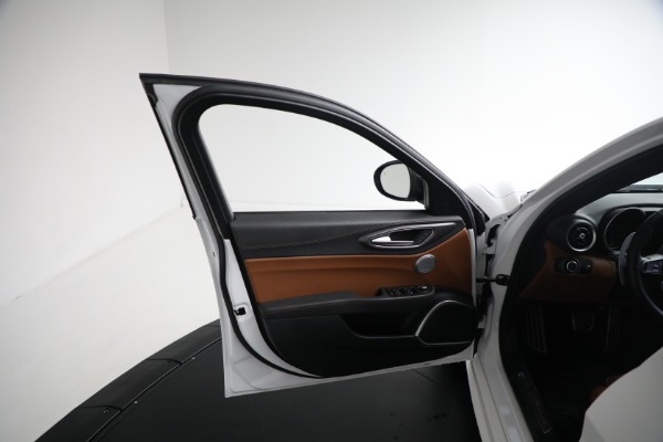 Used 2020 Alfa Romeo Giulia Ti Sport for sale Sold at Bentley Greenwich in Greenwich CT 06830 24