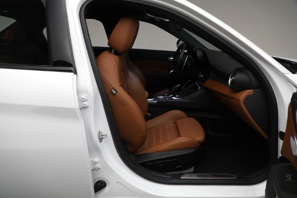 Used 2020 Alfa Romeo Giulia Ti Sport for sale Sold at Bentley Greenwich in Greenwich CT 06830 25