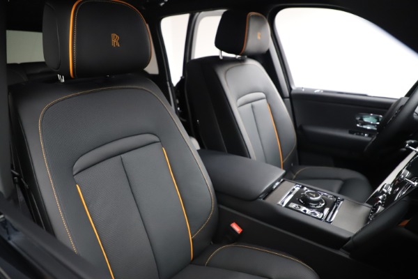 New 2020 Rolls-Royce Cullinan for sale $385,525 at Bentley Greenwich in Greenwich CT 06830 15