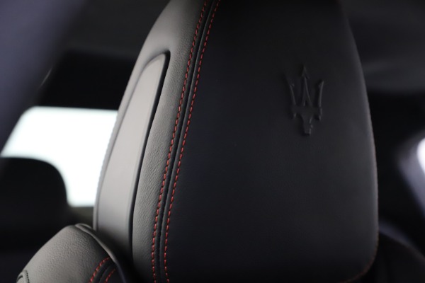 New 2020 Maserati Ghibli S Q4 GranSport for sale $70,331 at Bentley Greenwich in Greenwich CT 06830 27