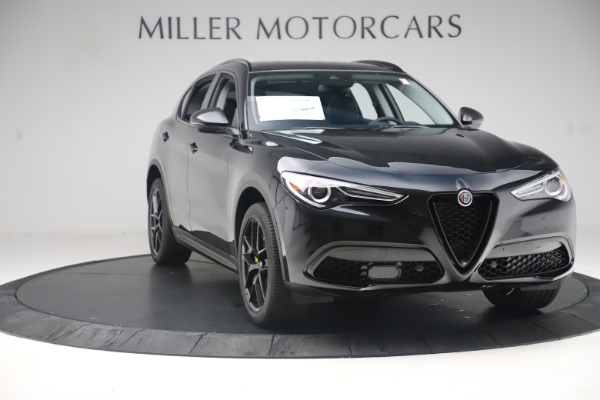 New 2019 Alfa Romeo Stelvio Sport Q4 for sale Sold at Bentley Greenwich in Greenwich CT 06830 11