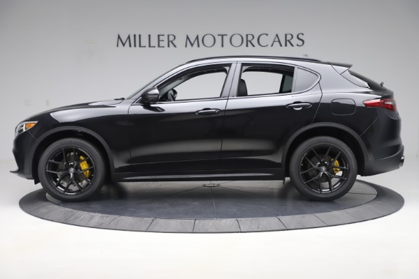 New 2019 Alfa Romeo Stelvio Sport Q4 for sale Sold at Bentley Greenwich in Greenwich CT 06830 3