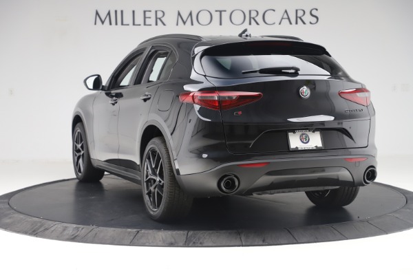 New 2019 Alfa Romeo Stelvio Sport Q4 for sale Sold at Bentley Greenwich in Greenwich CT 06830 5