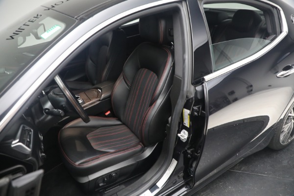 Used 2019 Maserati Ghibli S Q4 GranLusso for sale $41,900 at Bentley Greenwich in Greenwich CT 06830 21