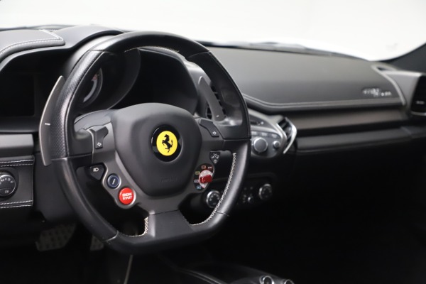 Used 2013 Ferrari 458 Italia for sale Sold at Bentley Greenwich in Greenwich CT 06830 16